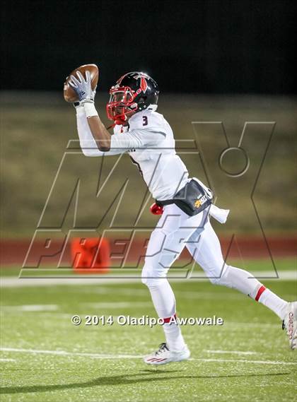Thumbnail 1 in Wylie vs. Centennial (UIL 5A Bi-District Playoff) photogallery.