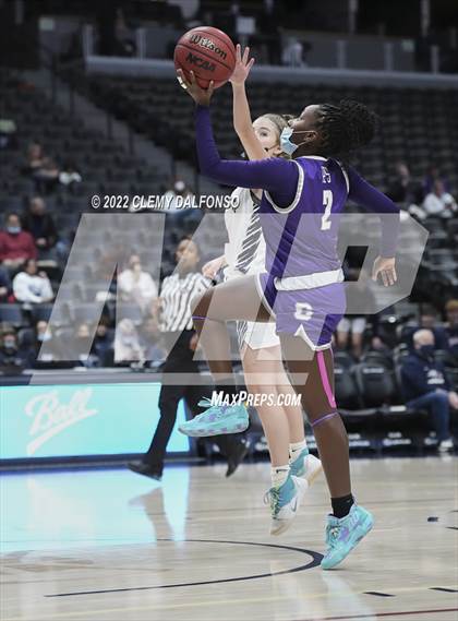 Thumbnail 3 in Denver South vs Dakota Ridge (Ball Arena) photogallery.