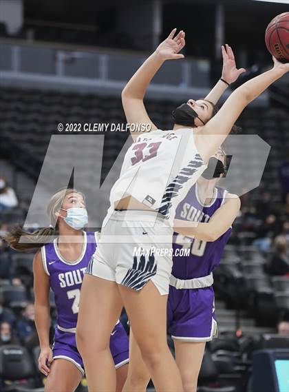 Thumbnail 1 in Denver South vs Dakota Ridge (Ball Arena) photogallery.