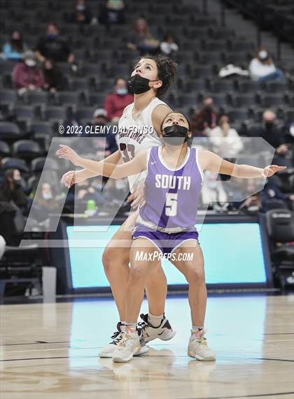 Thumbnail 2 in Denver South vs Dakota Ridge (Ball Arena) photogallery.