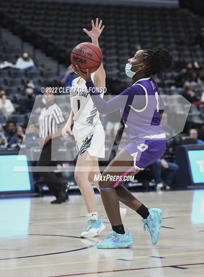 Thumbnail 2 in Denver South vs Dakota Ridge (Ball Arena) photogallery.