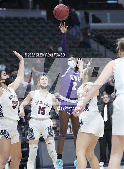 Thumbnail 2 in Denver South vs Dakota Ridge (Ball Arena) photogallery.