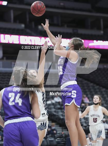 Thumbnail 2 in Denver South vs Dakota Ridge (Ball Arena) photogallery.