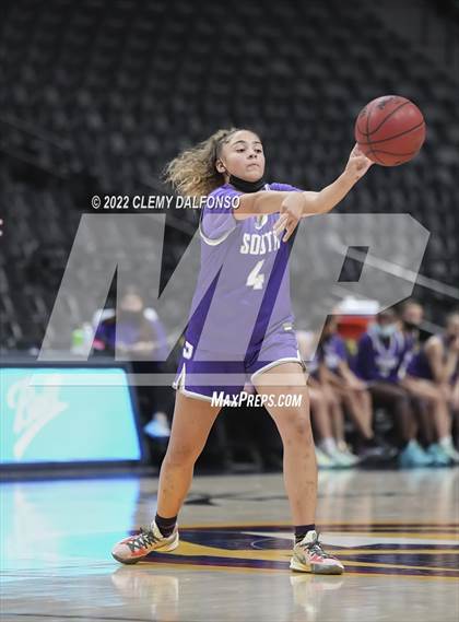 Thumbnail 3 in Denver South vs Dakota Ridge (Ball Arena) photogallery.