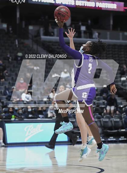 Thumbnail 2 in Denver South vs Dakota Ridge (Ball Arena) photogallery.