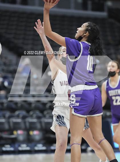 Thumbnail 3 in Denver South vs Dakota Ridge (Ball Arena) photogallery.