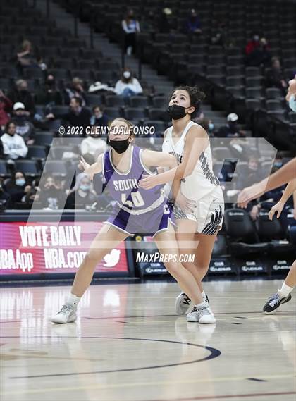 Thumbnail 3 in Denver South vs Dakota Ridge (Ball Arena) photogallery.