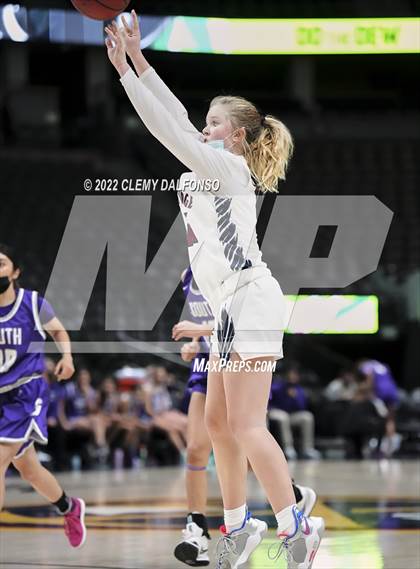 Thumbnail 2 in Denver South vs Dakota Ridge (Ball Arena) photogallery.