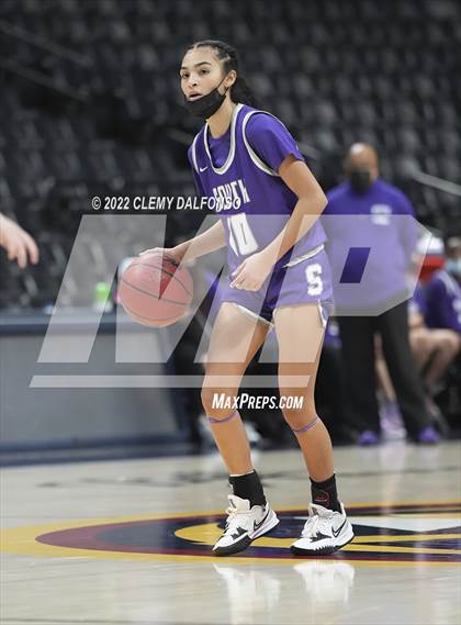 Thumbnail 1 in Denver South vs Dakota Ridge (Ball Arena) photogallery.