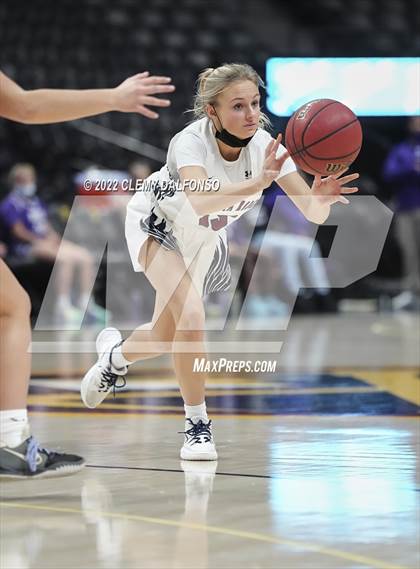Thumbnail 2 in Denver South vs Dakota Ridge (Ball Arena) photogallery.