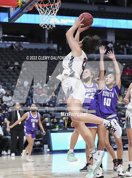 Thumbnail 1 in Denver South vs Dakota Ridge (Ball Arena) photogallery.