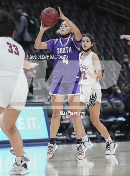 Thumbnail 2 in Denver South vs Dakota Ridge (Ball Arena) photogallery.