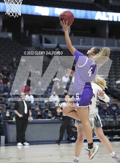 Thumbnail 1 in Denver South vs Dakota Ridge (Ball Arena) photogallery.