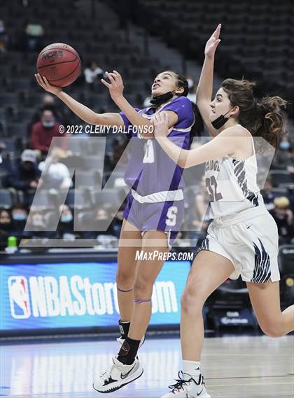 Thumbnail 2 in Denver South vs Dakota Ridge (Ball Arena) photogallery.