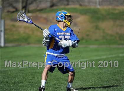 Thumbnail 1 in Brookfield @ Notre Dame-Fairfield photogallery.