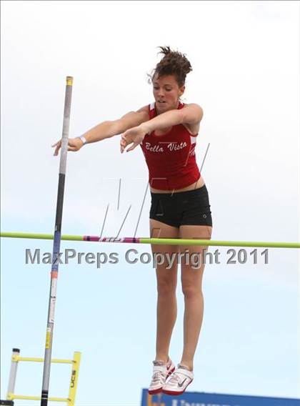 Thumbnail 3 in Woody Wilson Invitational (Girls Field Events) photogallery.