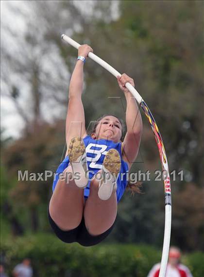 Thumbnail 1 in Woody Wilson Invitational (Girls Field Events) photogallery.