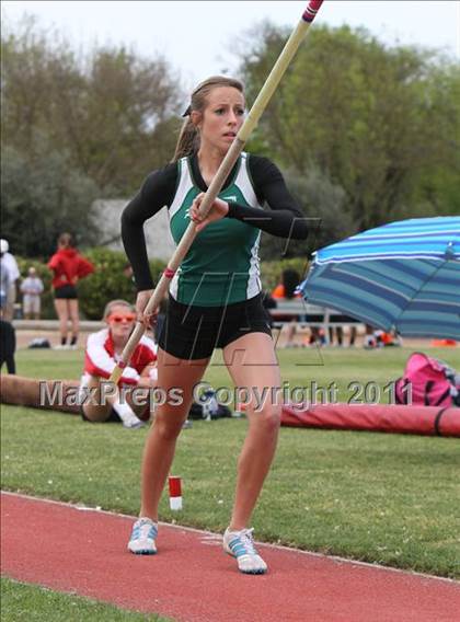 Thumbnail 1 in Woody Wilson Invitational (Girls Field Events) photogallery.