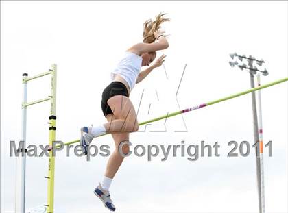 Thumbnail 2 in Woody Wilson Invitational (Girls Field Events) photogallery.