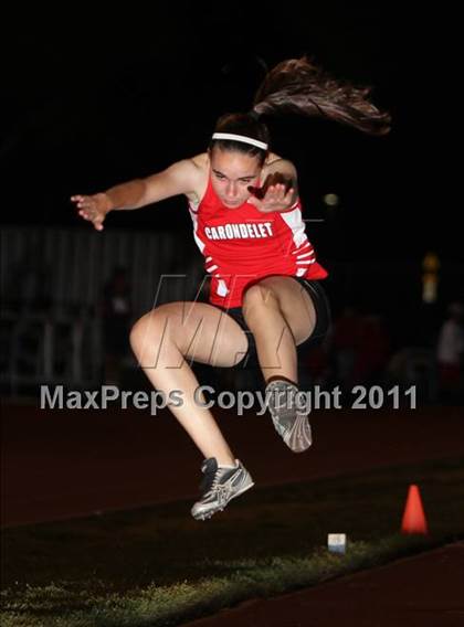 Thumbnail 1 in Woody Wilson Invitational (Girls Field Events) photogallery.