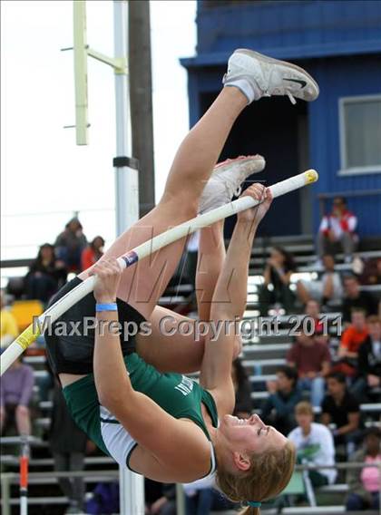 Thumbnail 3 in Woody Wilson Invitational (Girls Field Events) photogallery.