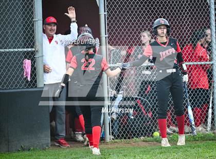 Thumbnail 1 in Belpre vs South Webster (OHSAA District VII Quarterfinal) photogallery.