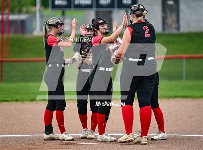 Thumbnail 2 in Belpre vs South Webster (OHSAA District VII Quarterfinal) photogallery.