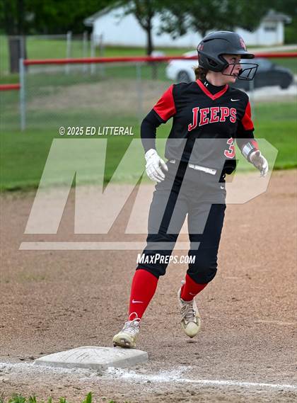 Thumbnail 1 in Belpre vs South Webster (OHSAA District VII Quarterfinal) photogallery.