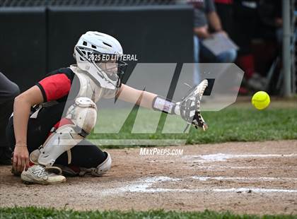 Thumbnail 2 in Belpre vs South Webster (OHSAA District VII Quarterfinal) photogallery.