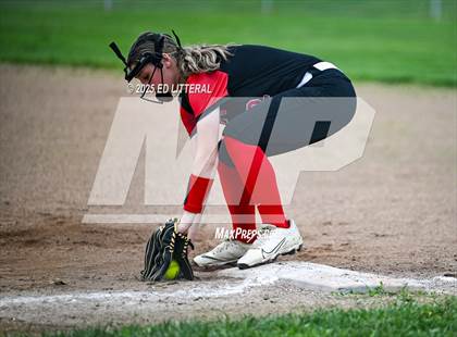 Thumbnail 3 in Belpre vs South Webster (OHSAA District VII Quarterfinal) photogallery.