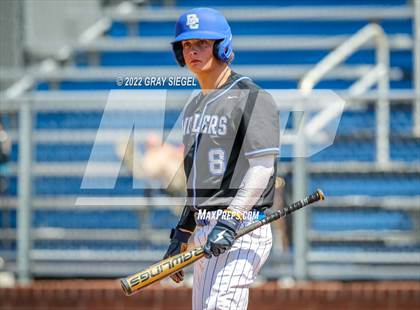 Thumbnail 2 in Deer Creek vs Yukon (OSSAA 6A Regional Final) photogallery.