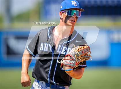 Thumbnail 2 in Deer Creek vs Yukon (OSSAA 6A Regional Final) photogallery.
