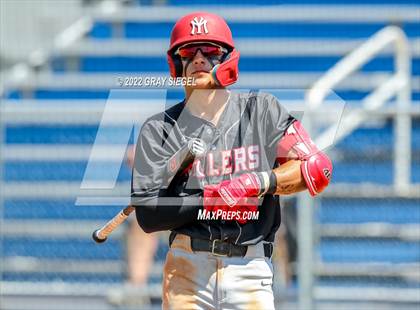 Thumbnail 2 in Deer Creek vs Yukon (OSSAA 6A Regional Final) photogallery.