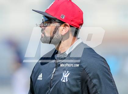 Thumbnail 2 in Deer Creek vs Yukon (OSSAA 6A Regional Final) photogallery.