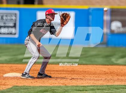 Thumbnail 3 in Deer Creek vs Yukon (OSSAA 6A Regional Final) photogallery.