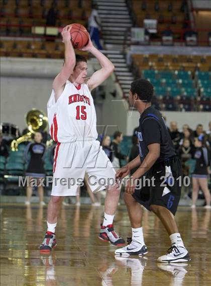 Thumbnail 1 in Grandview vs. Fairview (5A Quarterfinals) photogallery.