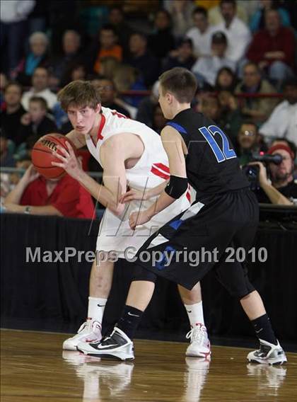 Thumbnail 1 in Grandview vs. Fairview (5A Quarterfinals) photogallery.