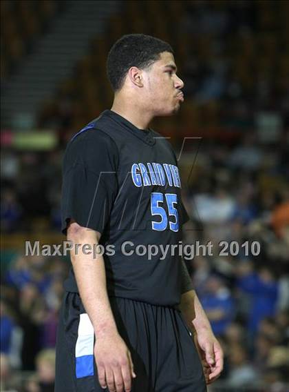 Thumbnail 2 in Grandview vs. Fairview (5A Quarterfinals) photogallery.