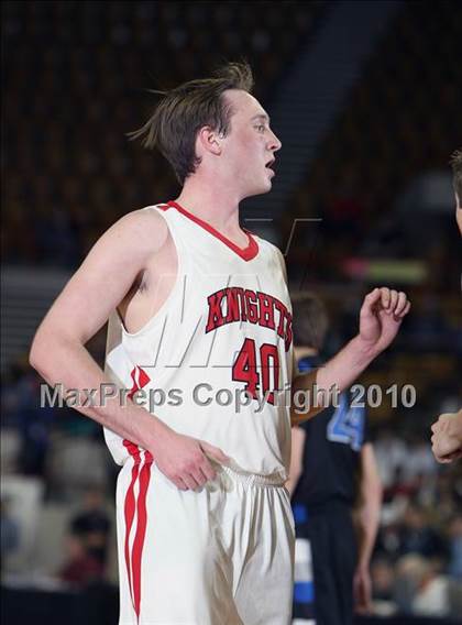Thumbnail 3 in Grandview vs. Fairview (5A Quarterfinals) photogallery.