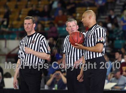 Thumbnail 2 in Grandview vs. Fairview (5A Quarterfinals) photogallery.