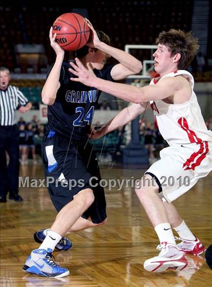 Thumbnail 1 in Grandview vs. Fairview (5A Quarterfinals) photogallery.