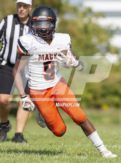 Thumbnail 3 in McKinley @ Cardinal O'Hara photogallery.