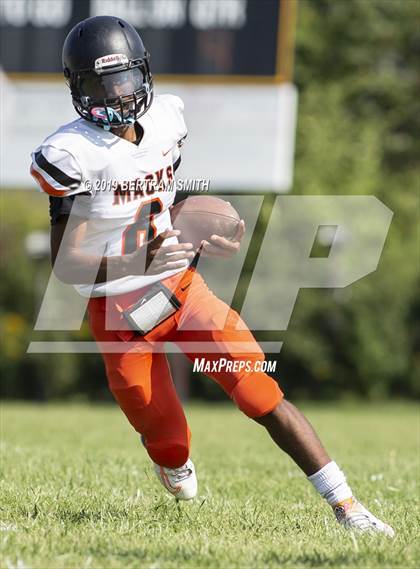 Thumbnail 3 in McKinley @ Cardinal O'Hara photogallery.