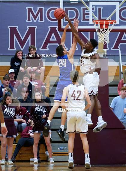 Thumbnail 1 in Gate City @ Dobyns-Bennett photogallery.