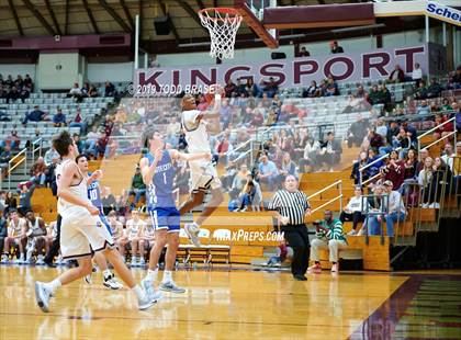 Thumbnail 1 in Gate City @ Dobyns-Bennett photogallery.