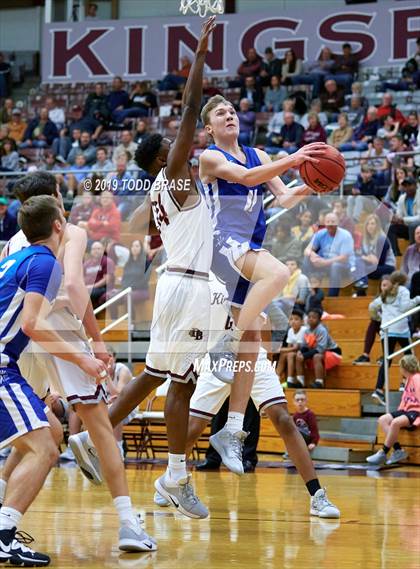 Thumbnail 3 in Gate City @ Dobyns-Bennett photogallery.
