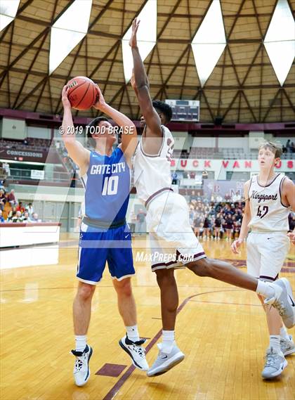 Thumbnail 2 in Gate City @ Dobyns-Bennett photogallery.