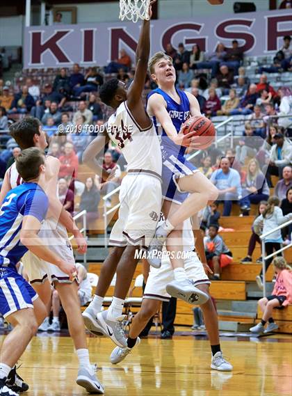Thumbnail 1 in Gate City @ Dobyns-Bennett photogallery.