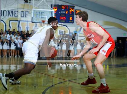 Thumbnail 1 in Mater Dei vs. St. John Bosco photogallery.