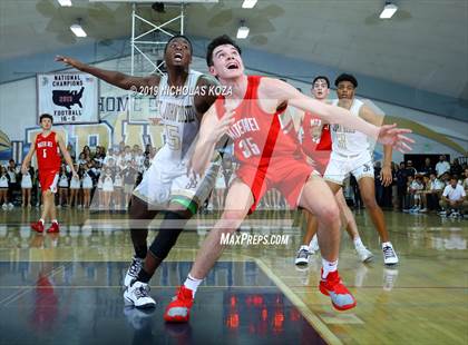 Thumbnail 1 in Mater Dei vs. St. John Bosco photogallery.